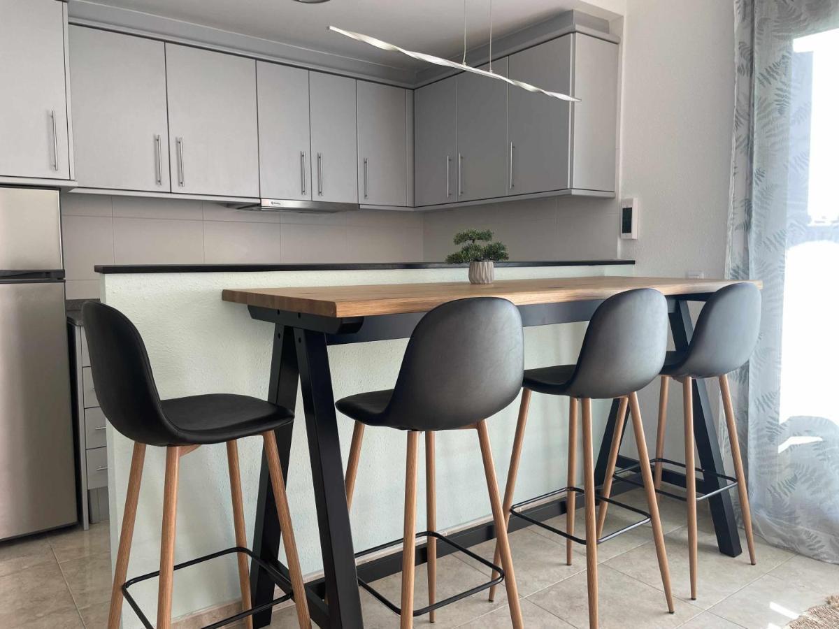 Appartement Solàrium con terraza a 5 minutos de la playa recientemente renovado à Gérone Extérieur photo
